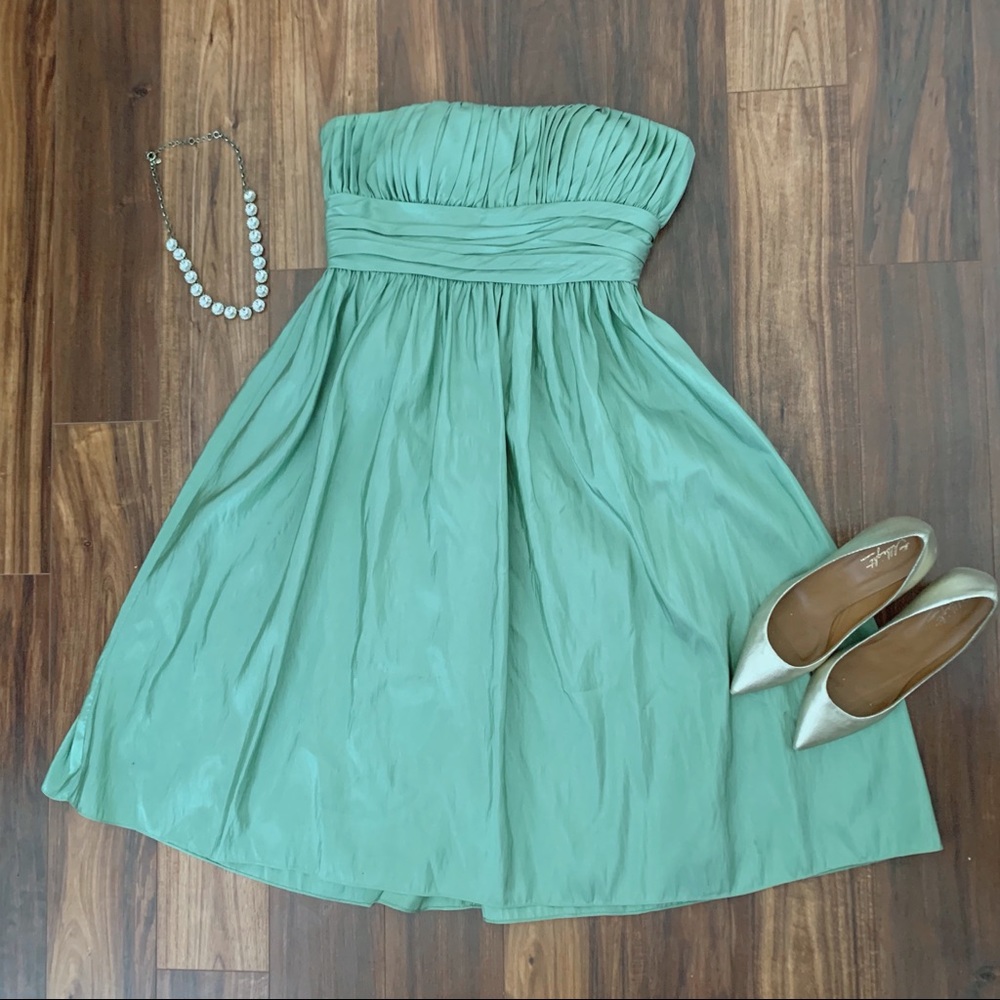 Beautiful Prom/formal wear/bridesmaid dress!